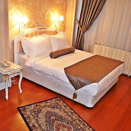 Alyon Hotel Taksim Istanbul Bagian luar foto