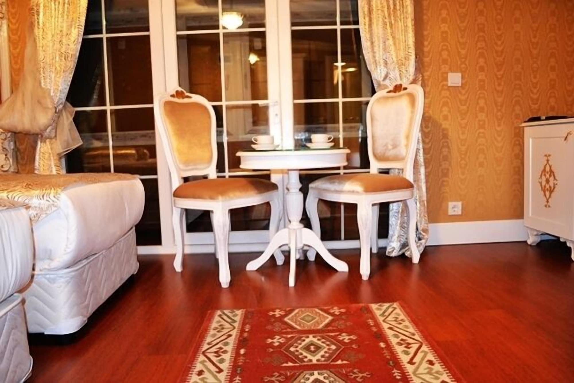 Alyon Hotel Taksim Istanbul Bagian luar foto