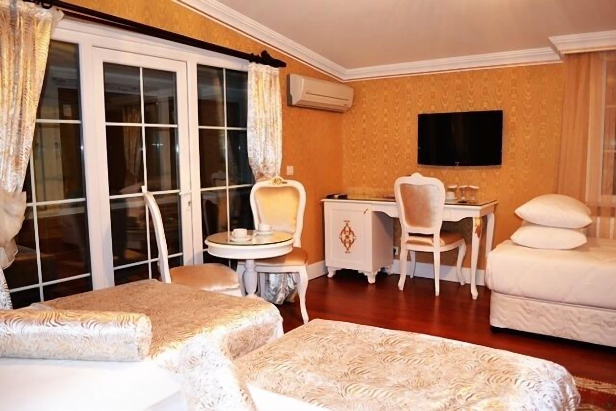 Alyon Hotel Taksim Istanbul Bagian luar foto