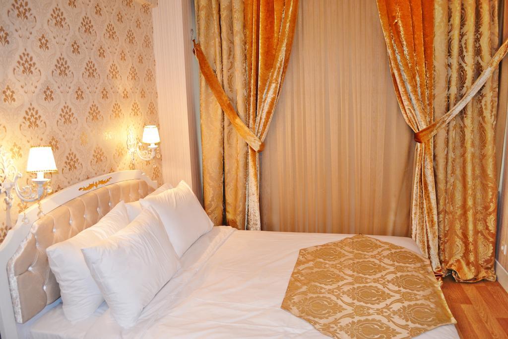 Alyon Hotel Taksim Istanbul Bagian luar foto