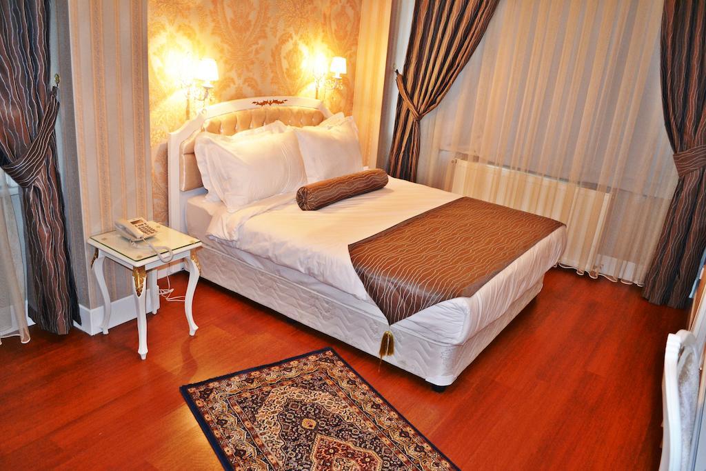 Alyon Hotel Taksim Istanbul Bagian luar foto