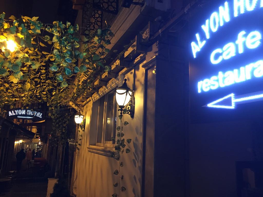 Alyon Hotel Taksim Istanbul Bagian luar foto